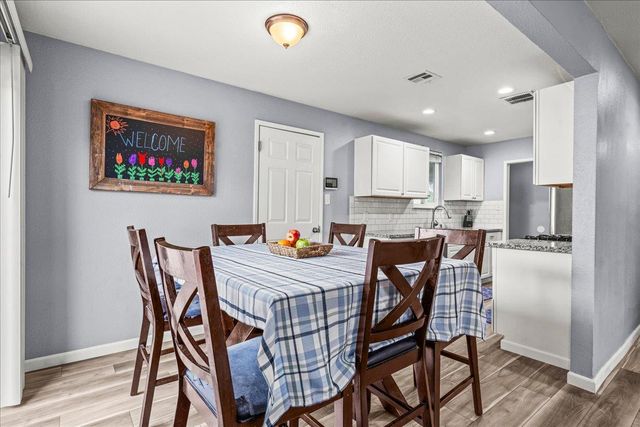 2502 Belair St, Stockton, CA 95205