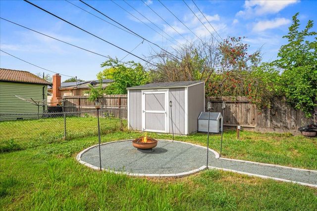 2502 Belair St, Stockton, CA 95205