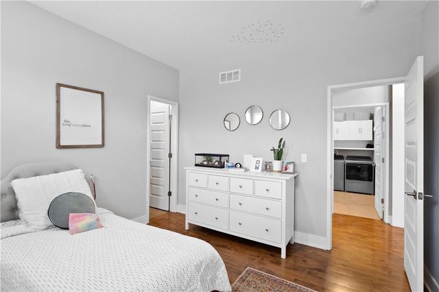 5961 N Cosby Avenue, Kansas City, MO 64151