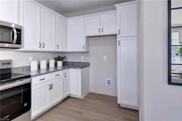 5313 Salzman ST, Williamsburg, VA 23188