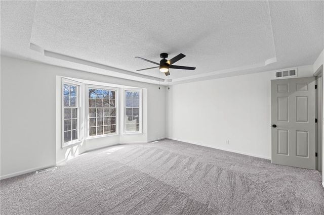 11405 S Hunter Drive, Olathe, KS 66061