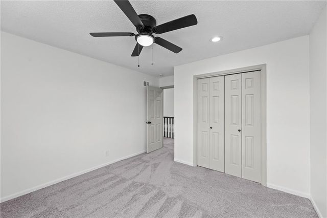 11405 S Hunter Drive, Olathe, KS 66061