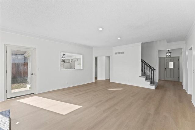 11405 S Hunter Drive, Olathe, KS 66061