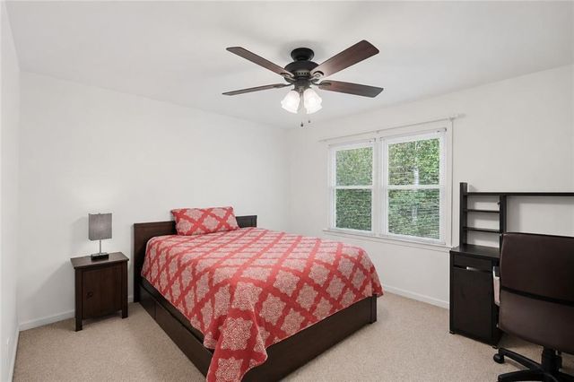 16 Holly Downs Court NW, Atlanta, GA 30318
