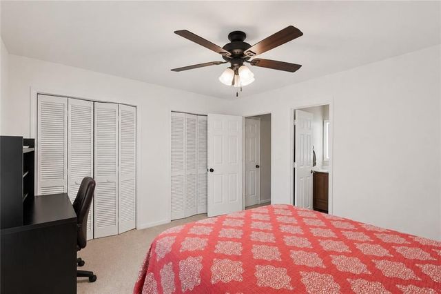16 Holly Downs Court NW, Atlanta, GA 30318