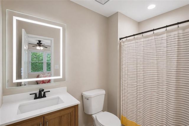 16 Holly Downs Court NW, Atlanta, GA 30318