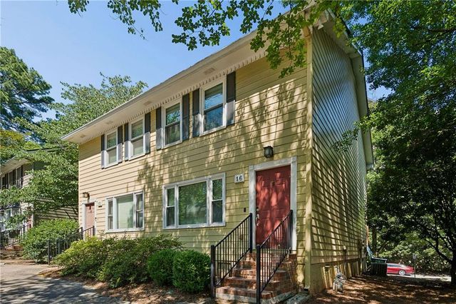 16 Holly Downs Court NW, Atlanta, GA 30318