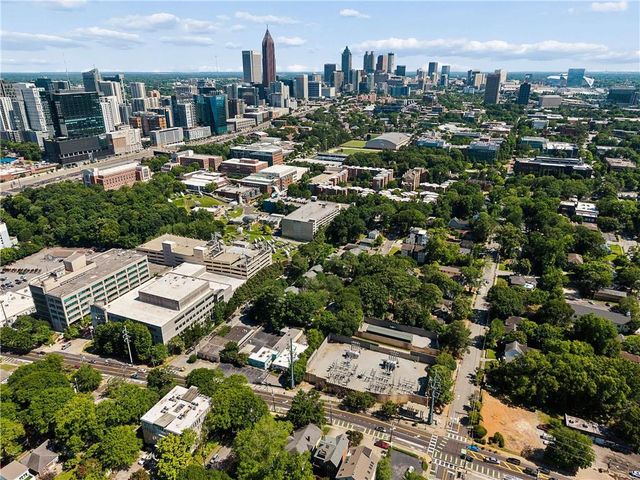 16 Holly Downs Court NW, Atlanta, GA 30318