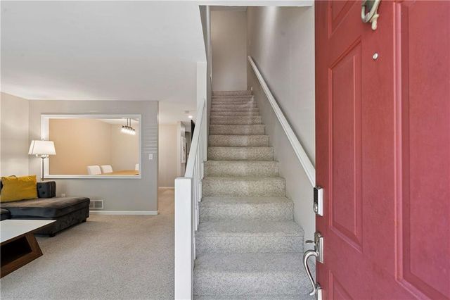 16 Holly Downs Court NW, Atlanta, GA 30318