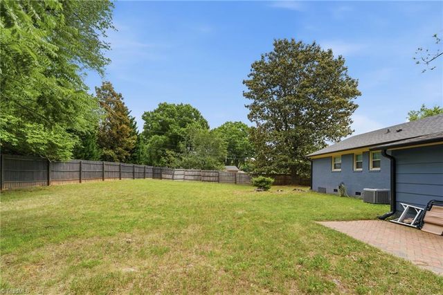521 Osborne Road, Winston-salem, NC 27103