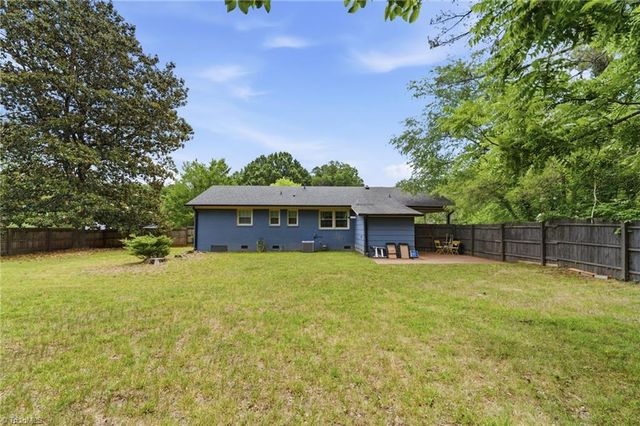 521 Osborne Road, Winston-salem, NC 27103