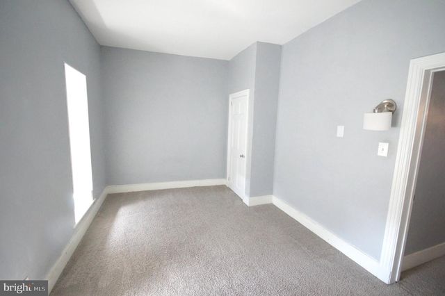 208 PERRY ST, Columbia, PA 17512