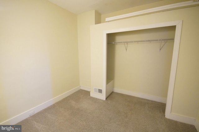 208 PERRY ST, Columbia, PA 17512