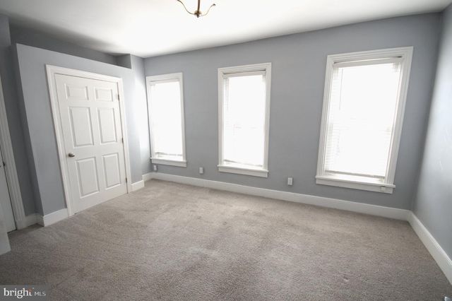 208 PERRY ST, Columbia, PA 17512