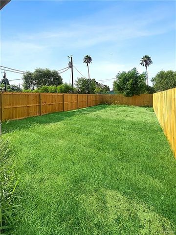 5048 Mckenzie Road, Brownsville, TX 78521