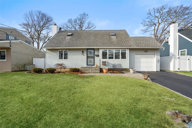 220 Belvedere Drive, Massapequa Park, NY 11762