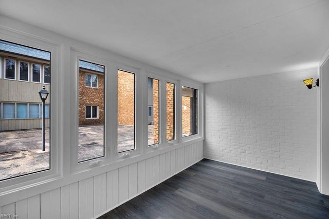 376 Merrimac Trl Unit 113, Williamsburg, VA 23185