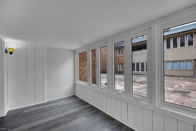 376 Merrimac Trl Unit 113, Williamsburg, VA 23185