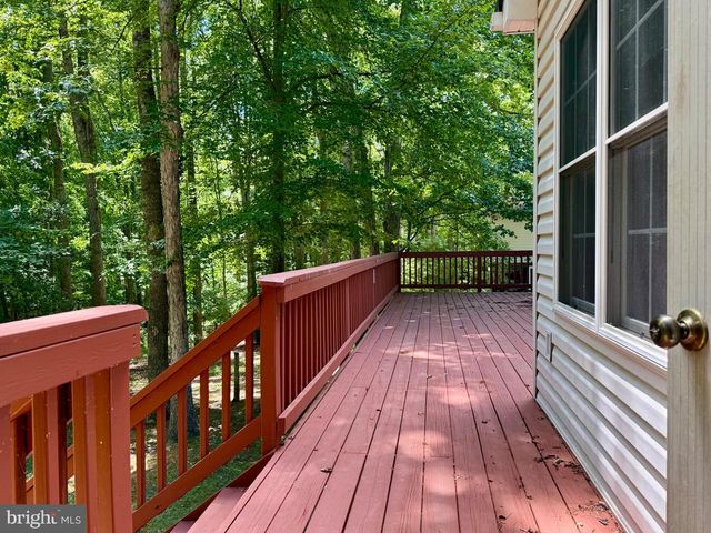 421 BIRDIE RD, Locust Grove, VA 22508