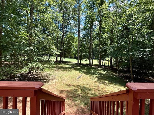 421 BIRDIE RD, Locust Grove, VA 22508