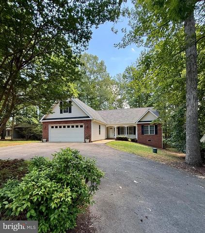421 BIRDIE RD, Locust Grove, VA 22508