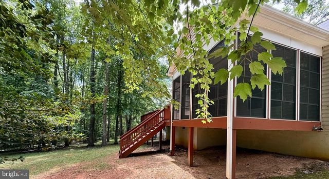 421 BIRDIE RD, Locust Grove, VA 22508