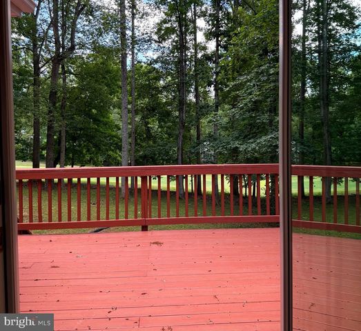 421 BIRDIE RD, Locust Grove, VA 22508