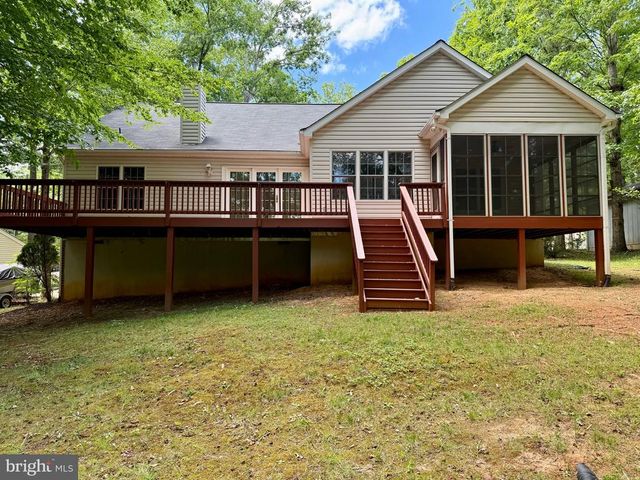 421 BIRDIE RD, Locust Grove, VA 22508