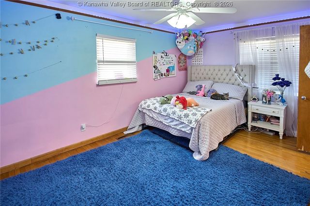 1555 Summit Drive, Charleston, WV 25302