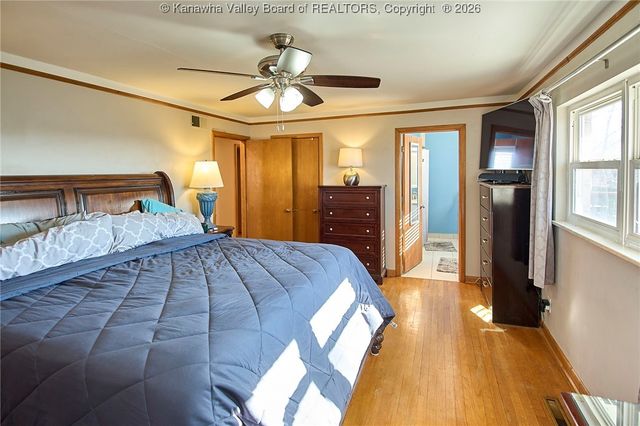 1555 Summit Drive, Charleston, WV 25302