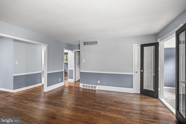 210 GARFIELD AVE, Chesilhurst, NJ 08089