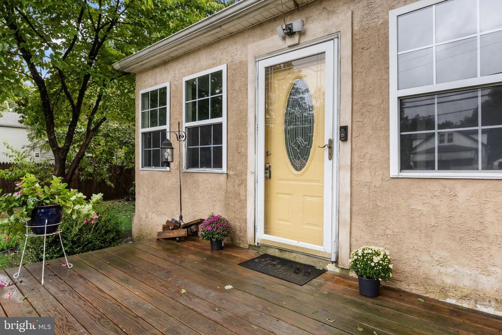 210 GARFIELD AVE, Chesilhurst, NJ 08089 — photo 4