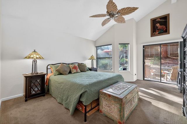 100 Boxler Ct, Folsom, CA 95630