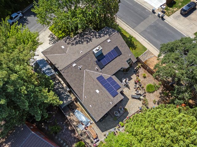 100 Boxler Ct, Folsom, CA 95630
