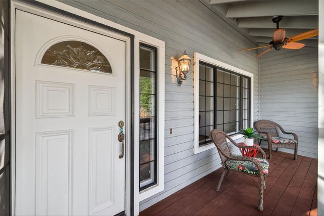 100 Boxler Ct, Folsom, CA 95630