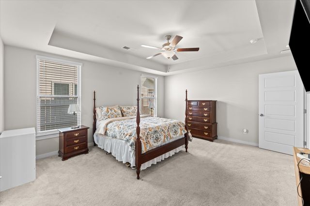 324 Whisper Wood Way, Lebanon, TN 37087