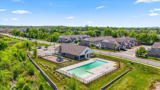 324 Whisper Wood Way, Lebanon, TN 37087
