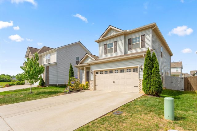 324 Whisper Wood Way, Lebanon, TN 37087