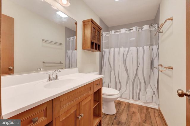 7 GARDEN CT, Elizabethtown, PA 17022