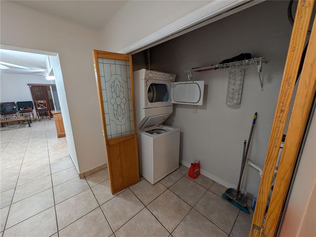 1037 SW 76th Ave 1037, Miami, FL 33144