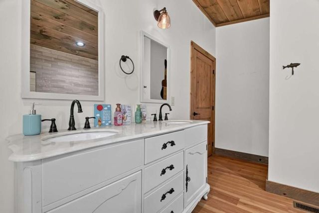 60 Hiles Hatch Lane, Blue Ridge, GA 30513