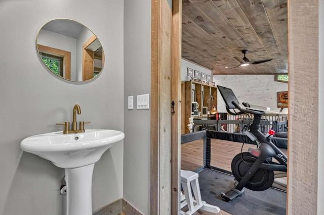 60 Hiles Hatch Lane, Blue Ridge, GA 30513