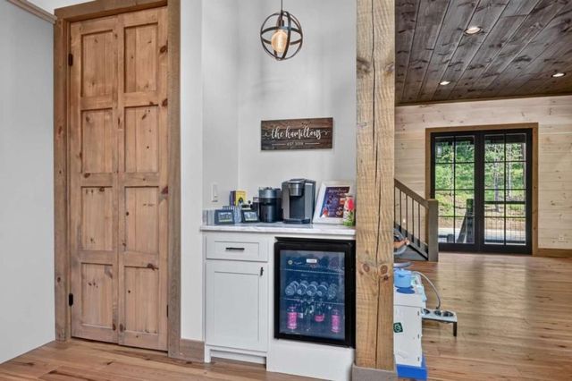 60 Hiles Hatch Lane, Blue Ridge, GA 30513