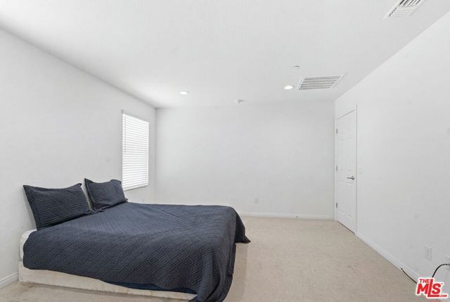 20237 Breeze Blooms Drive, Riverside, CA 92507