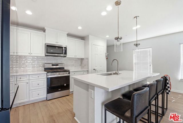 20237 Breeze Blooms Drive, Riverside, CA 92507
