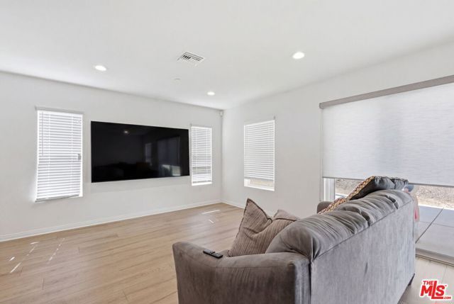 20237 Breeze Blooms Drive, Riverside, CA 92507