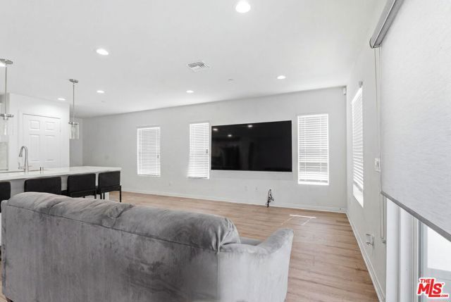 20237 Breeze Blooms Drive, Riverside, CA 92507