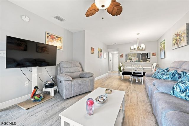 9271 Central Park DR 206, Fort Myers, FL 33919