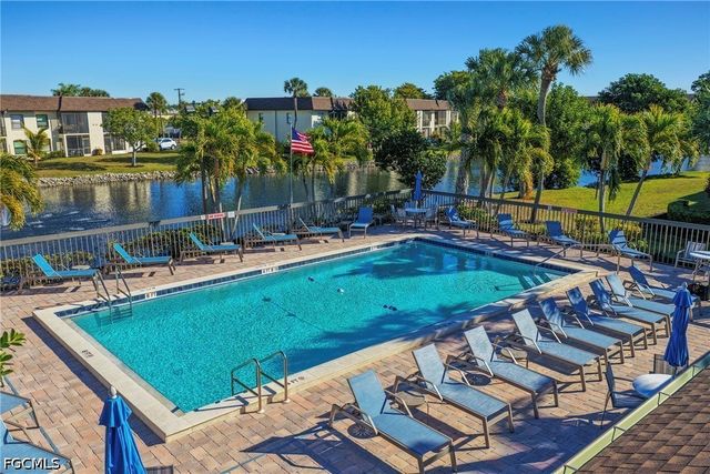 9271 Central Park DR 206, Fort Myers, FL 33919