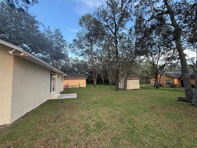40233 PALM STREET, Lady Lake, FL 32159